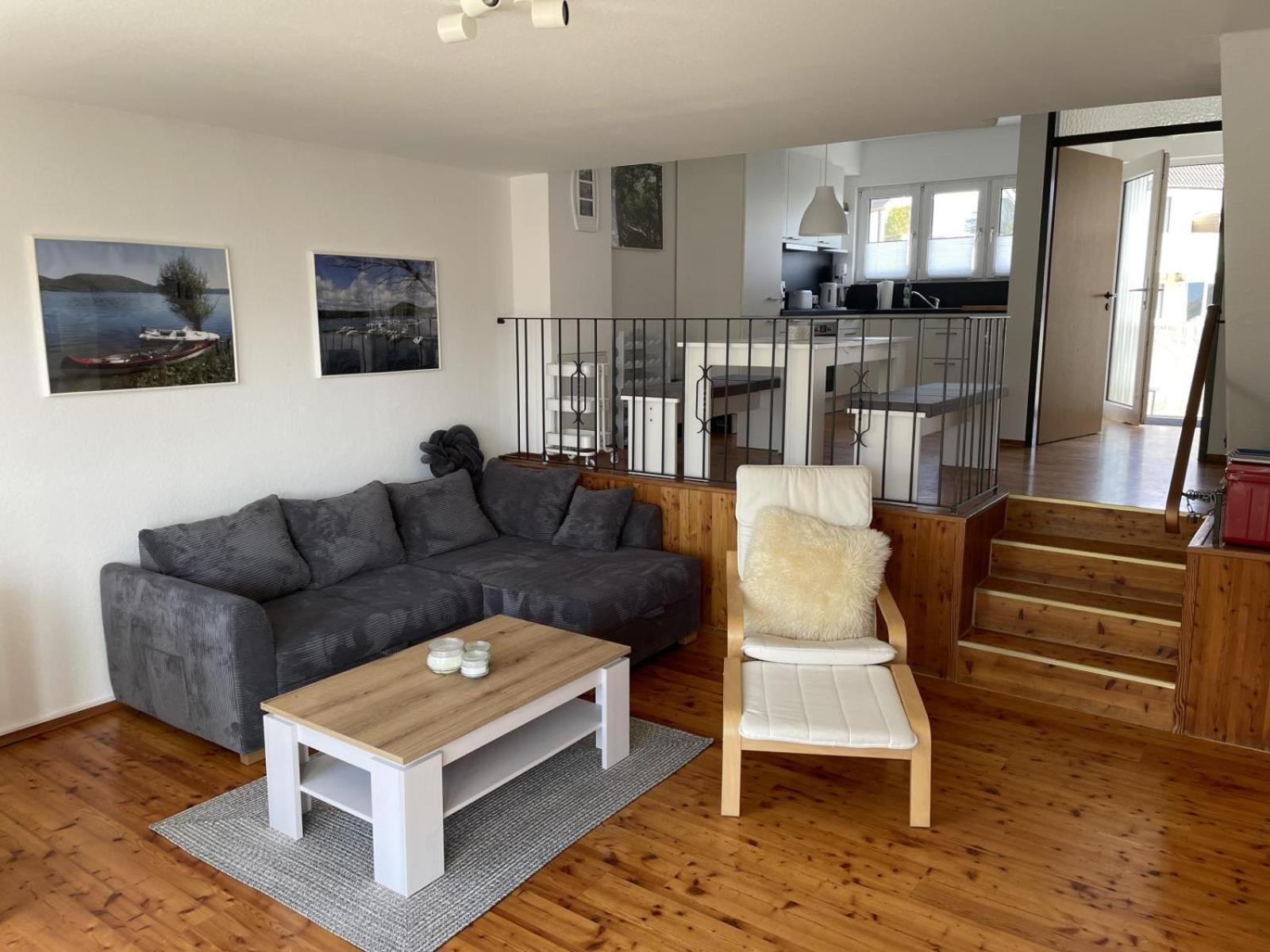 Gemutliche 93M2Fewo Mit 2 Schlafzimmern Und Seitlichem Seeblick Vom Balkon Scheid  외부 사진
